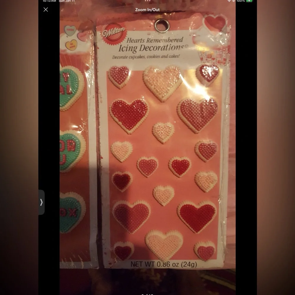 4pc WILTON CUPCAKE VALENTINE'S DECORATON KITS STYLE 1 new